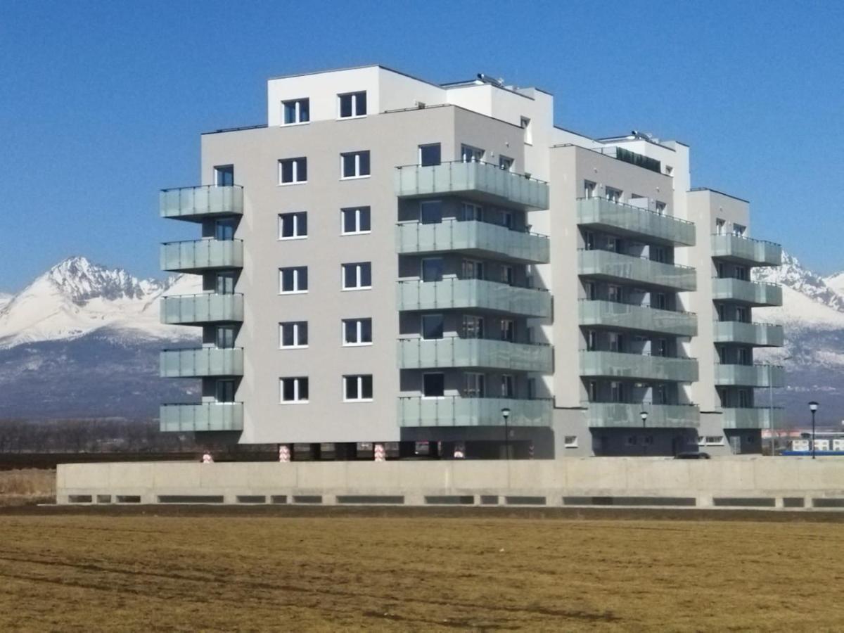 Utulny Byt S Vyhladom Na Tatry Poprad Exterior photo